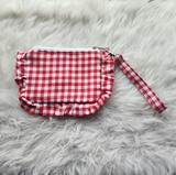 Coin/card pouch with frills