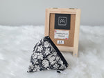 Triangle dumpling pouch